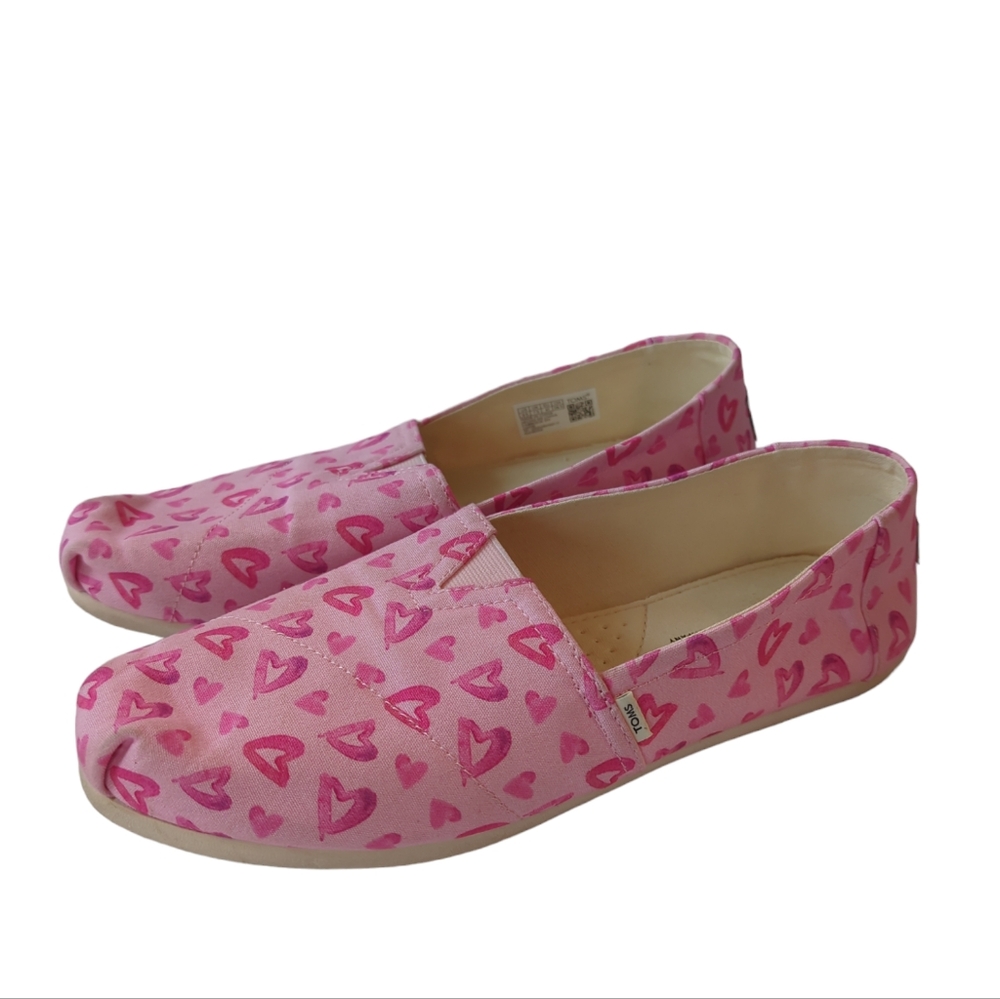 Toms Belmont Heart Print Slip On Shoes 9.5 Pink